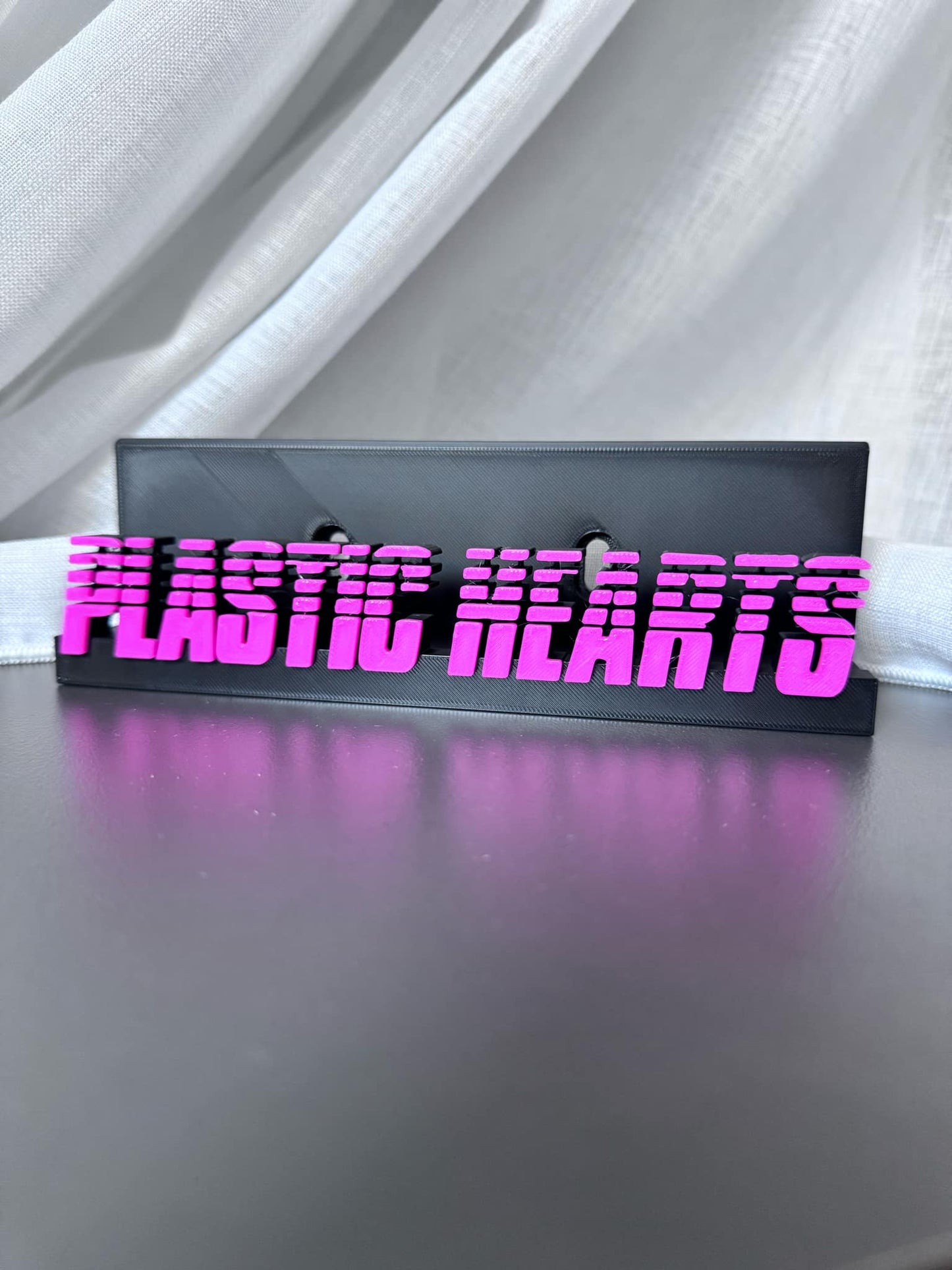 Plastic Hearts - Miley Cyrus (Display Stand)