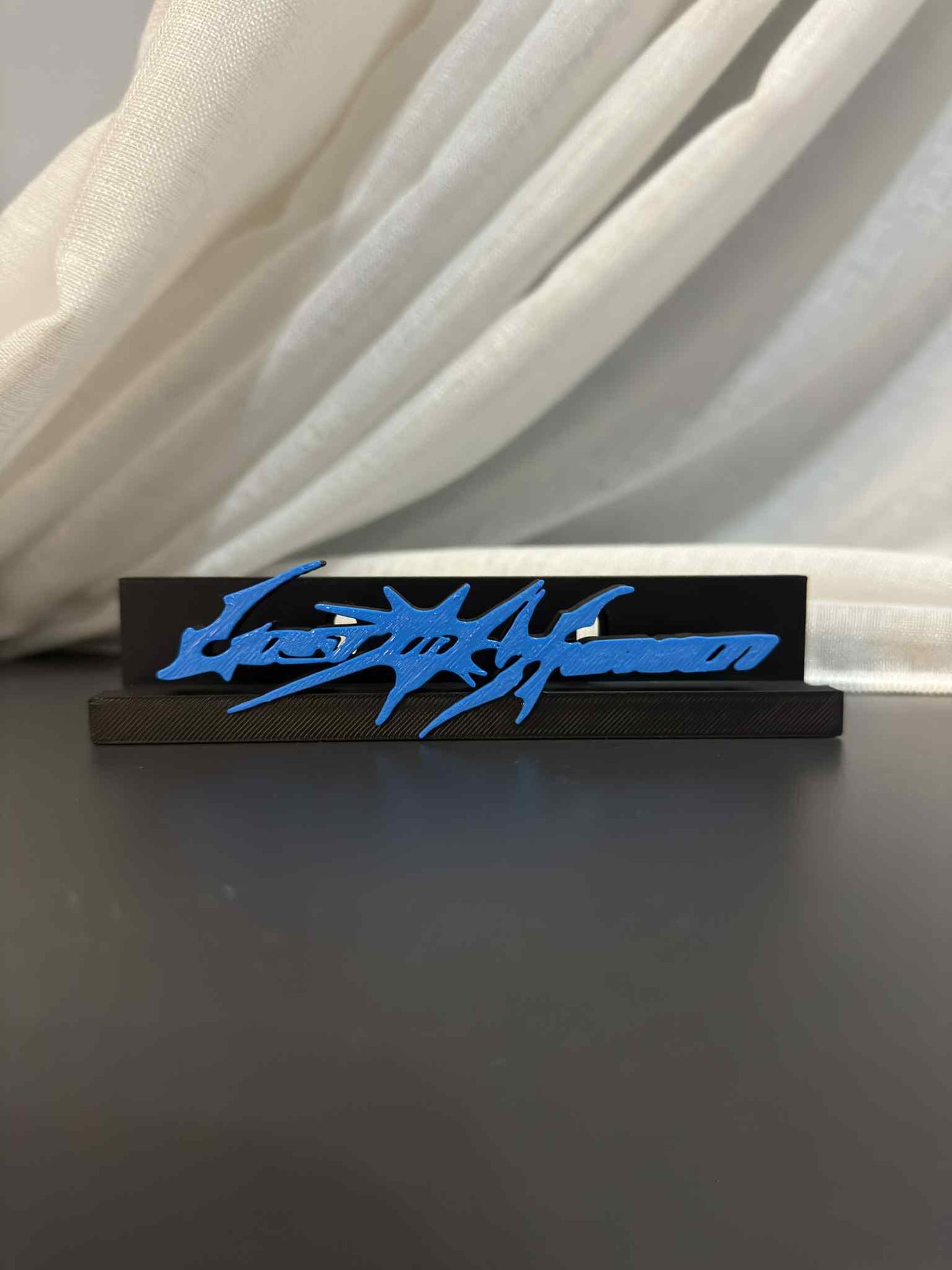 Lost In Heaven - Chase Atlantic (Display Stand)