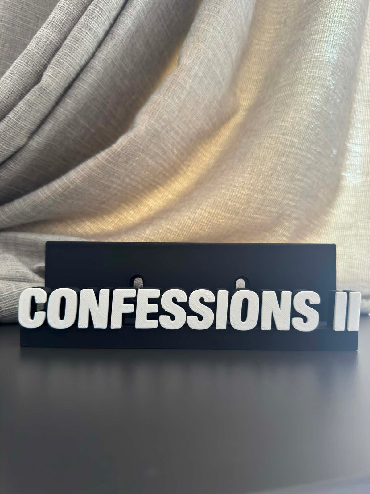Confessions II - Madonna (Display Stand)