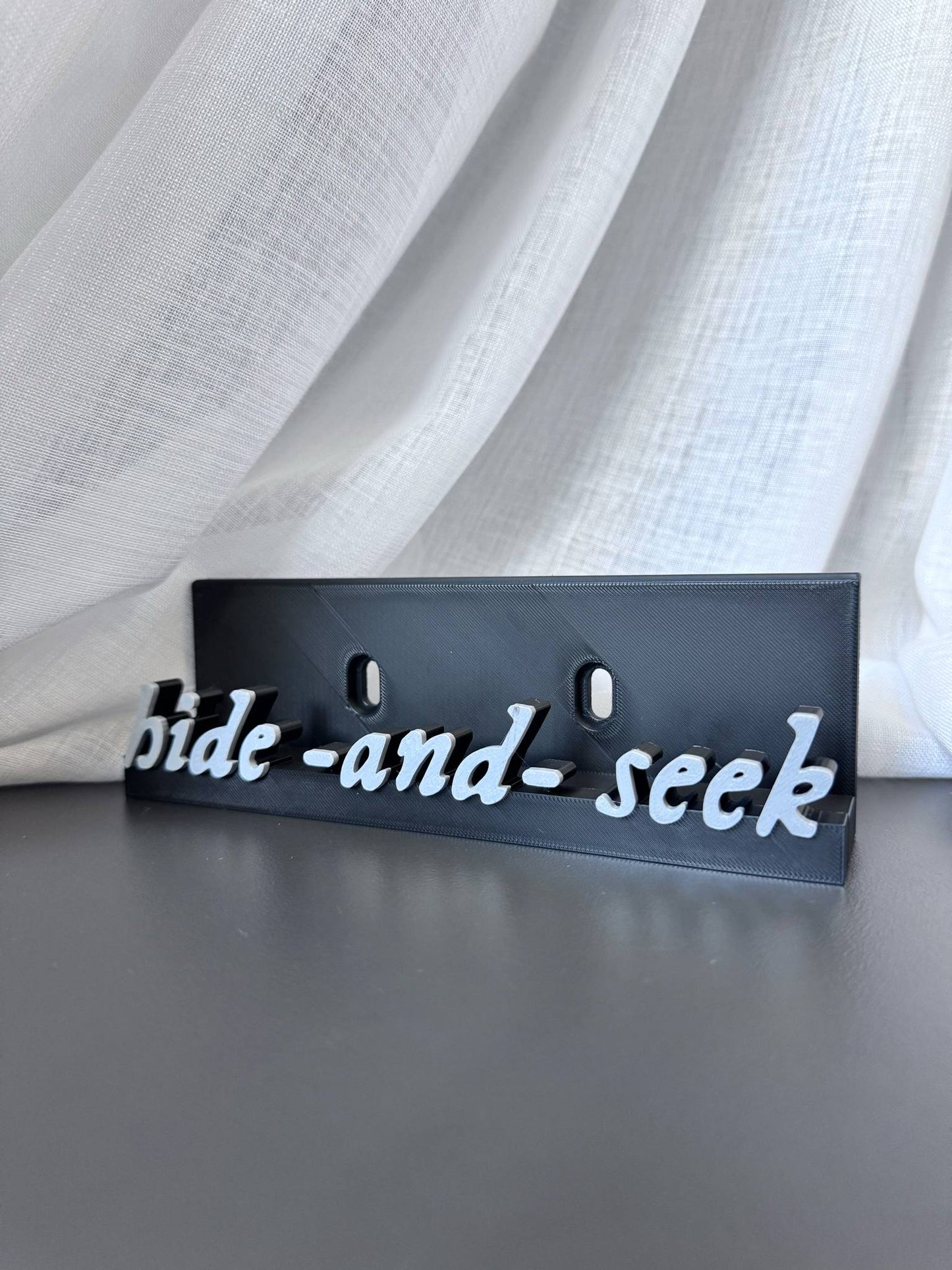 Hide & Seek - Taylor Swift (Display Stand)