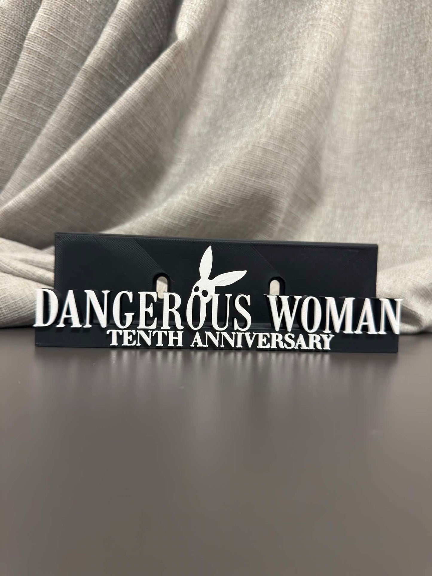 Dangerous Woman (10th Anniversary) - Ariana Grande (Display Stand)