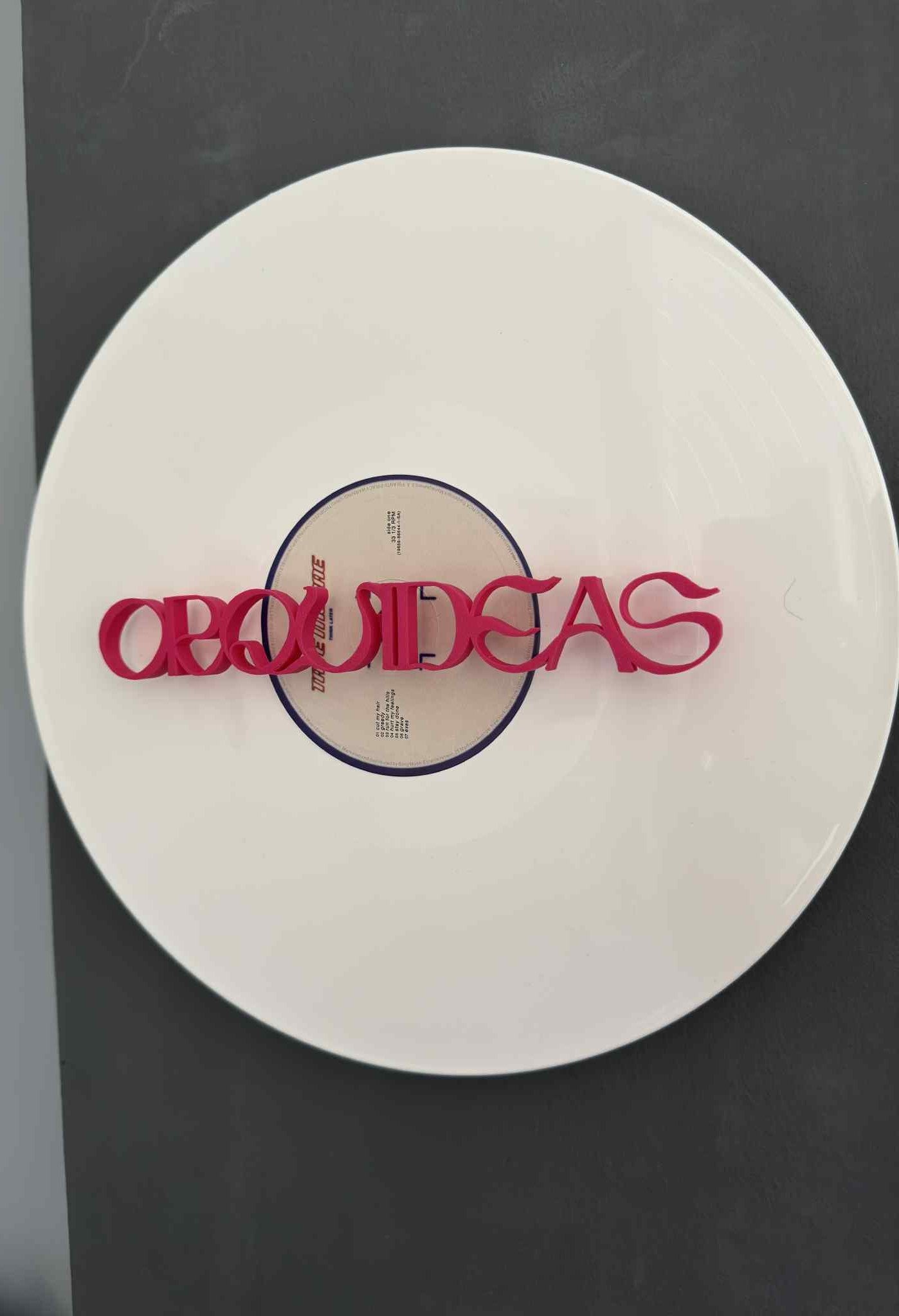 Orquideas - Kali Uchis (Wall Displayer)