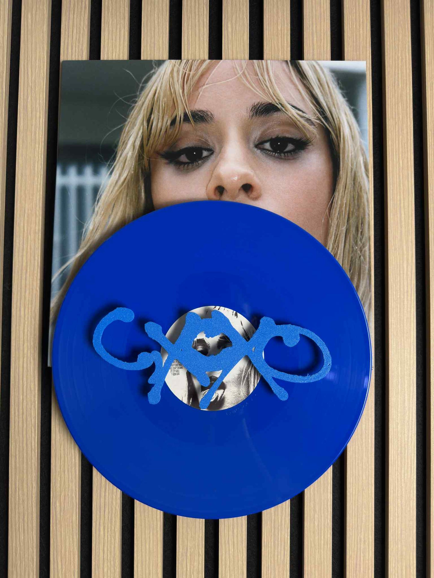 C,XOXO - Camila Cabello (Wall Displayer)