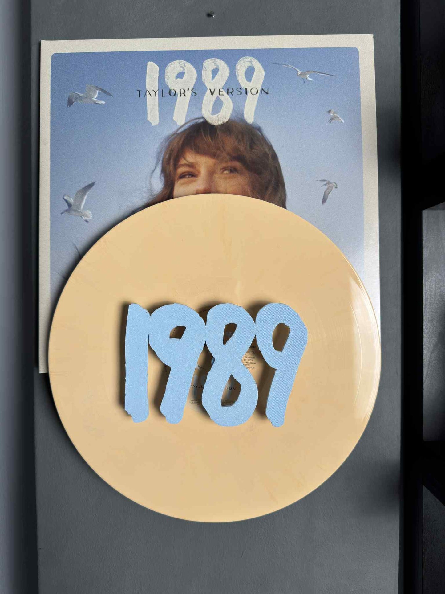 1989 - Taylor Swift (Wall Displayer)