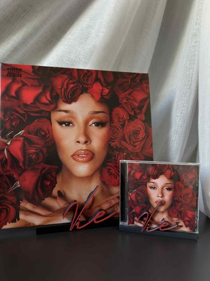 Vie - Doja Cat (Display Stand)