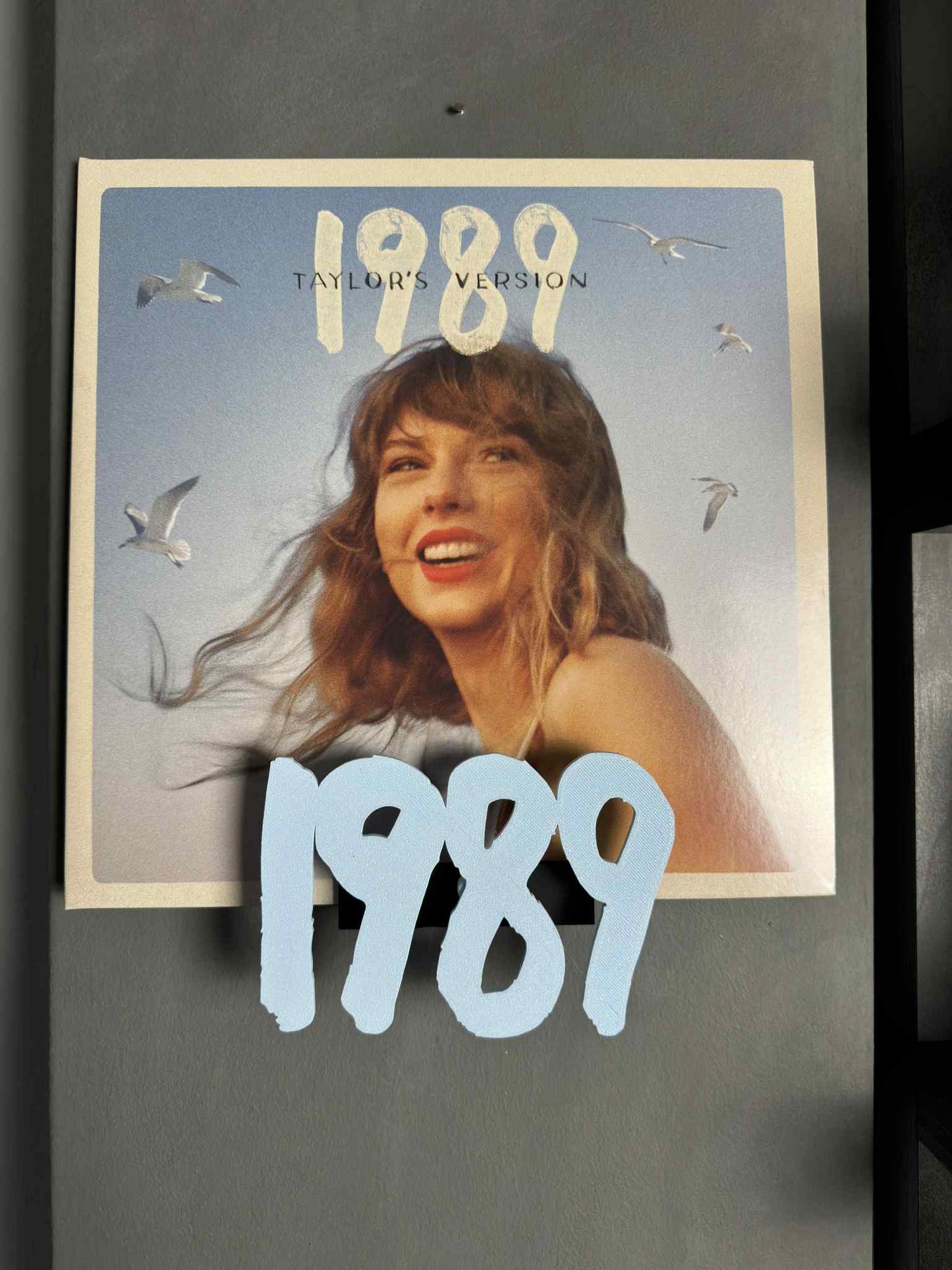 1989 - Taylor Swift (Wall Displayer)