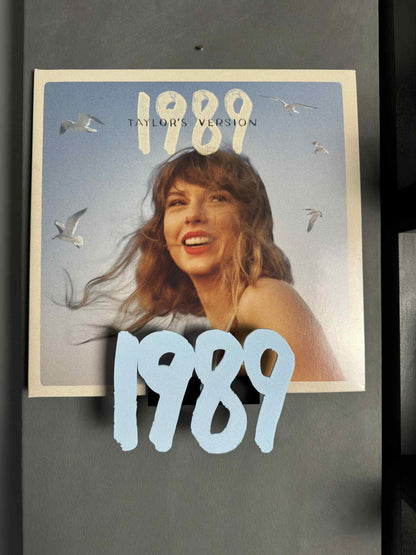 1989 - Taylor Swift (Wall Displayer)