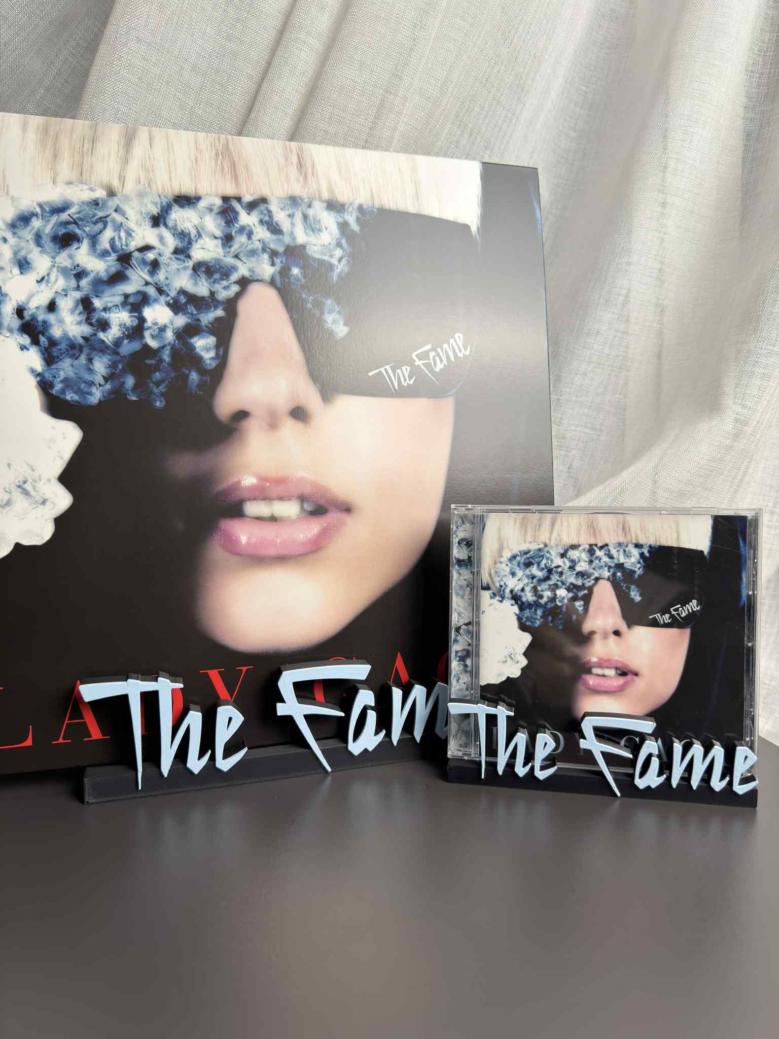 Lady Gaga (Bundle) – Stand Groove