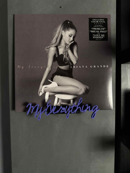 My Everything - Ariana Grande (Wall Displayer)
