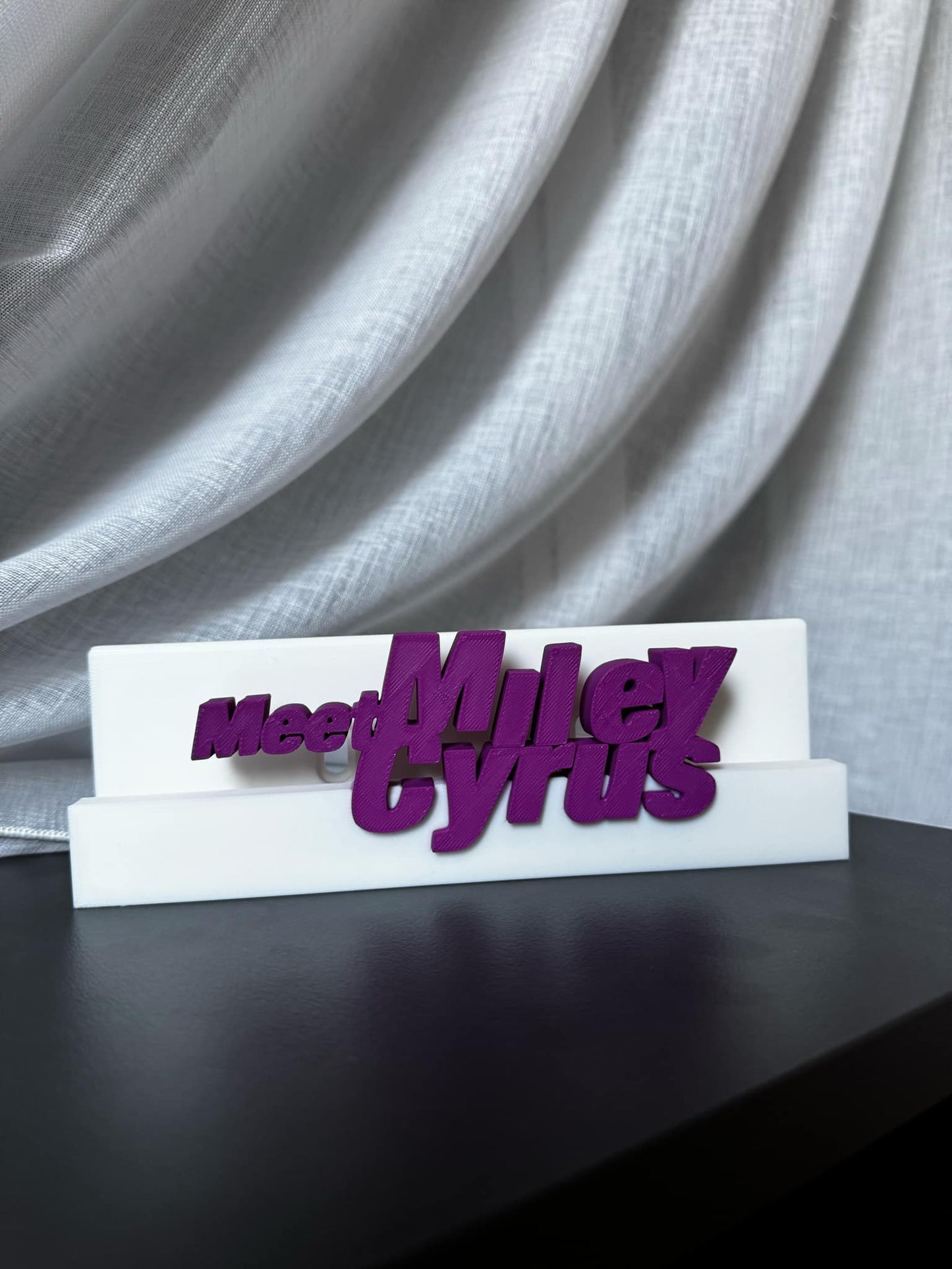 Meet Miley Cyrus - Miley Cyrus (Display Stand)