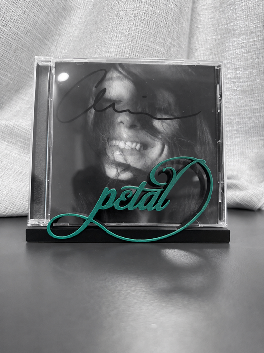 Petal - Ariana Grande (Display Stand)