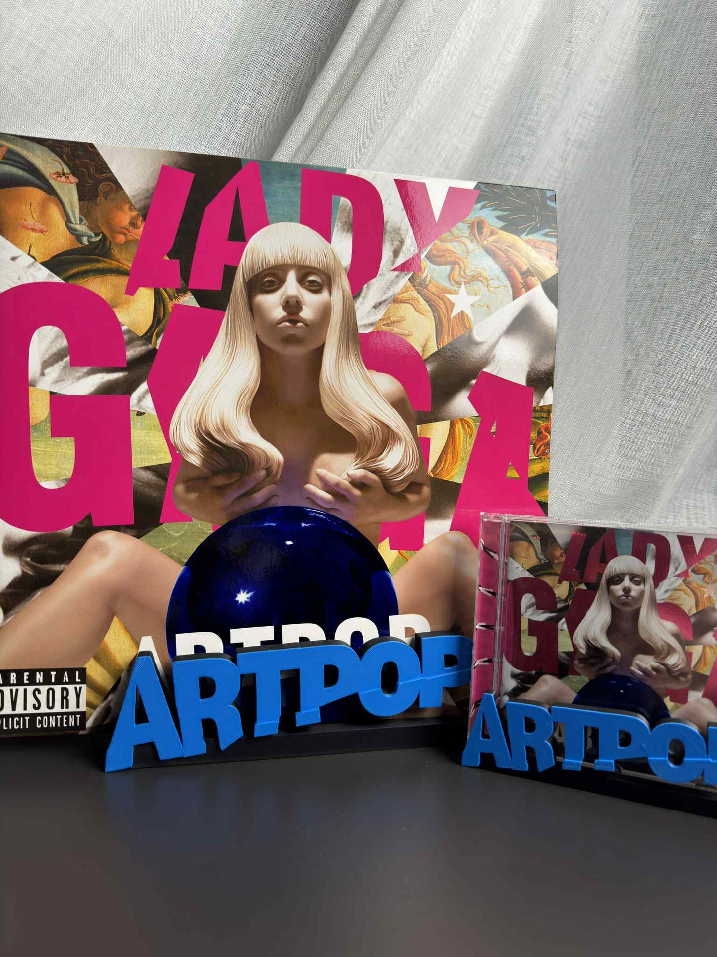 Artpop - Lady Gaga (Display Stand)
