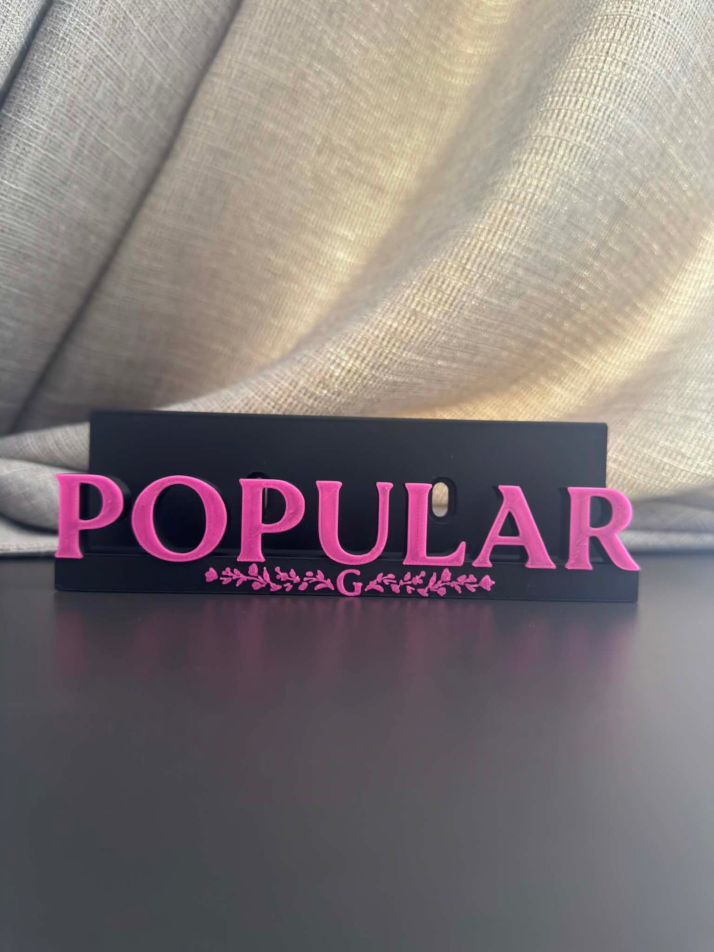 Popular - Ariana Grande (Display Stand)