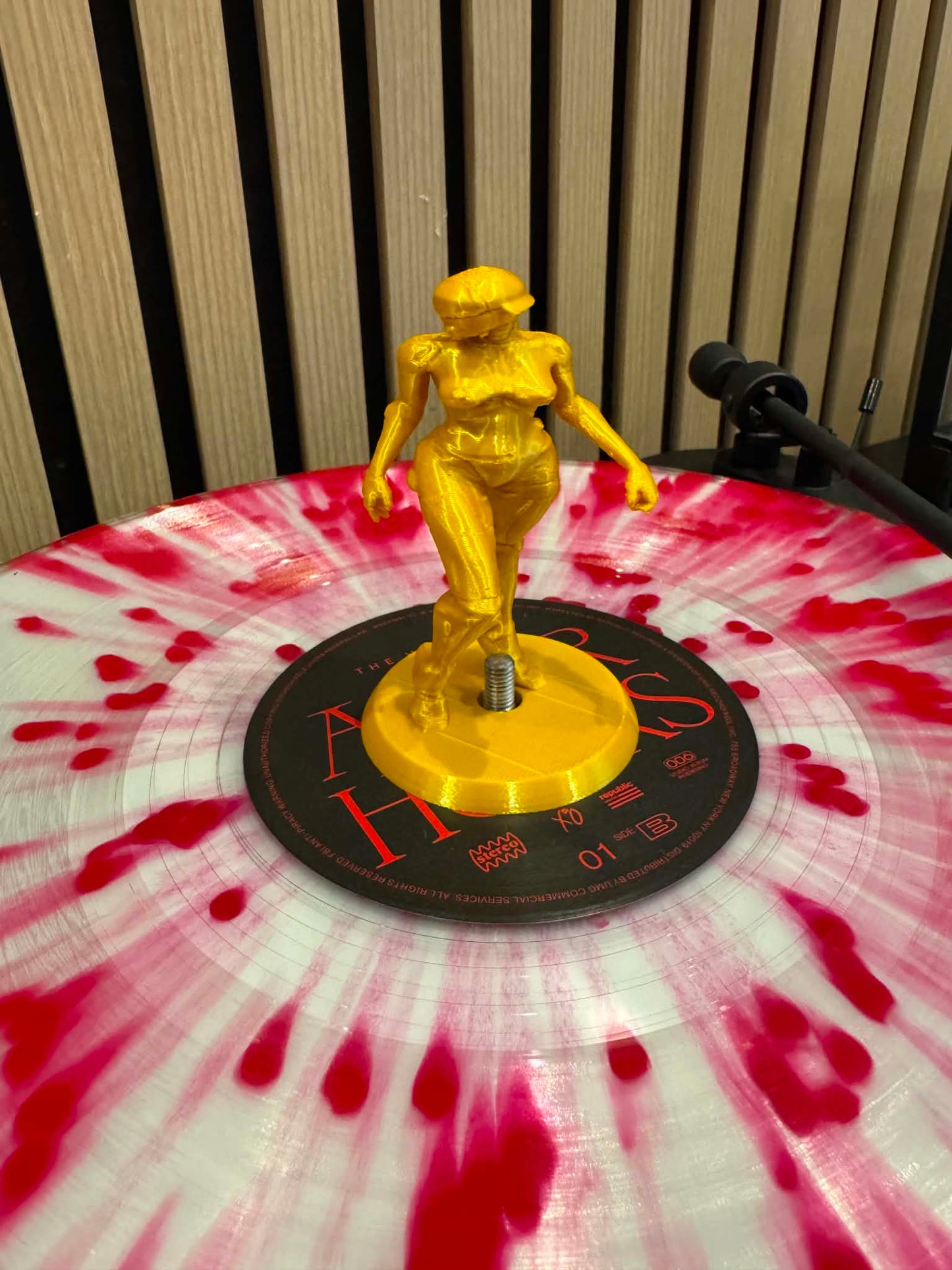 Sorayama (Vinyl Charm)