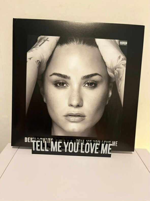 Tell Me You Love Me - Demi Lovato (Display Stand)