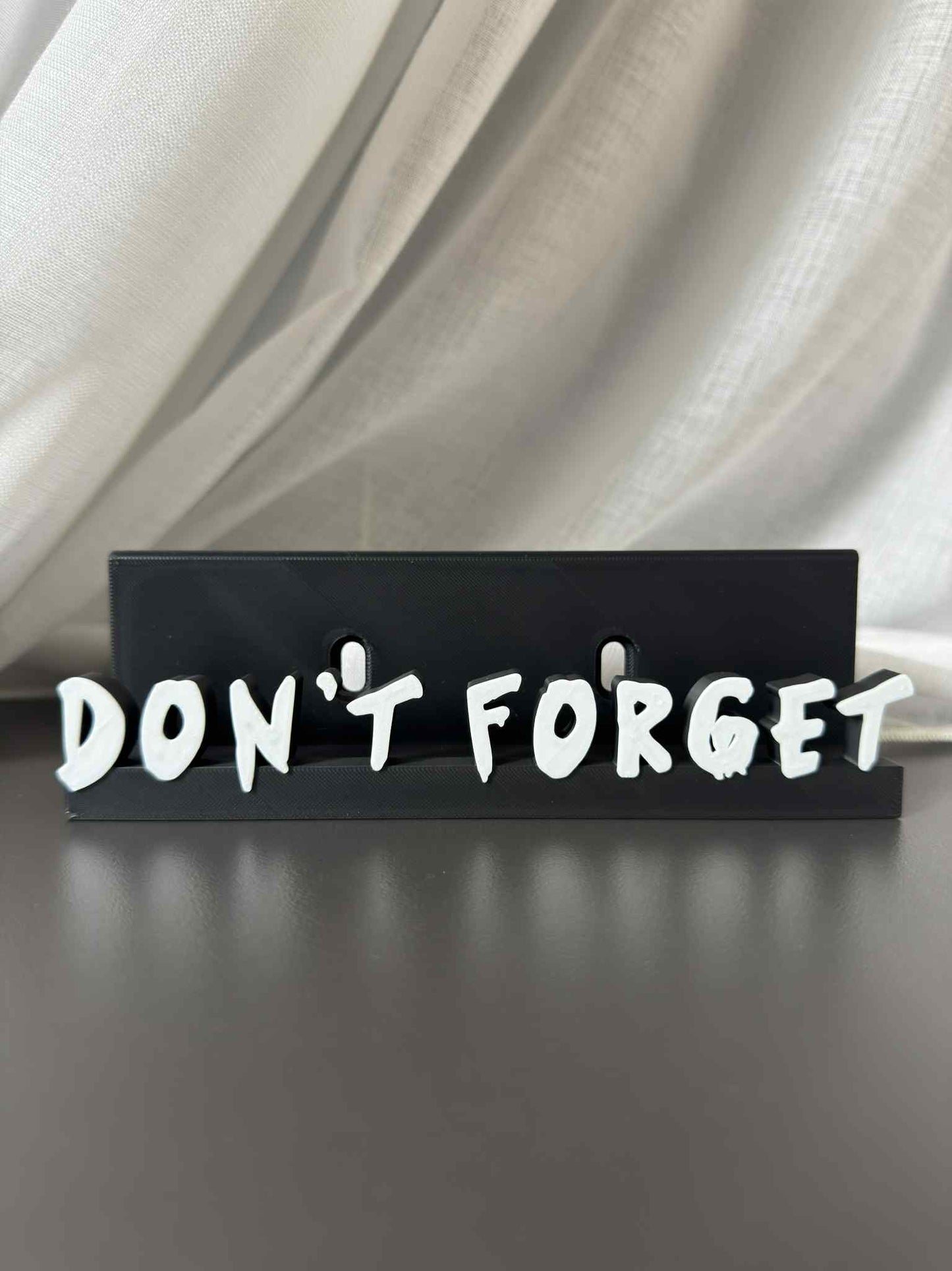 Don't Forget - Demi Lovato (Display Stand)
