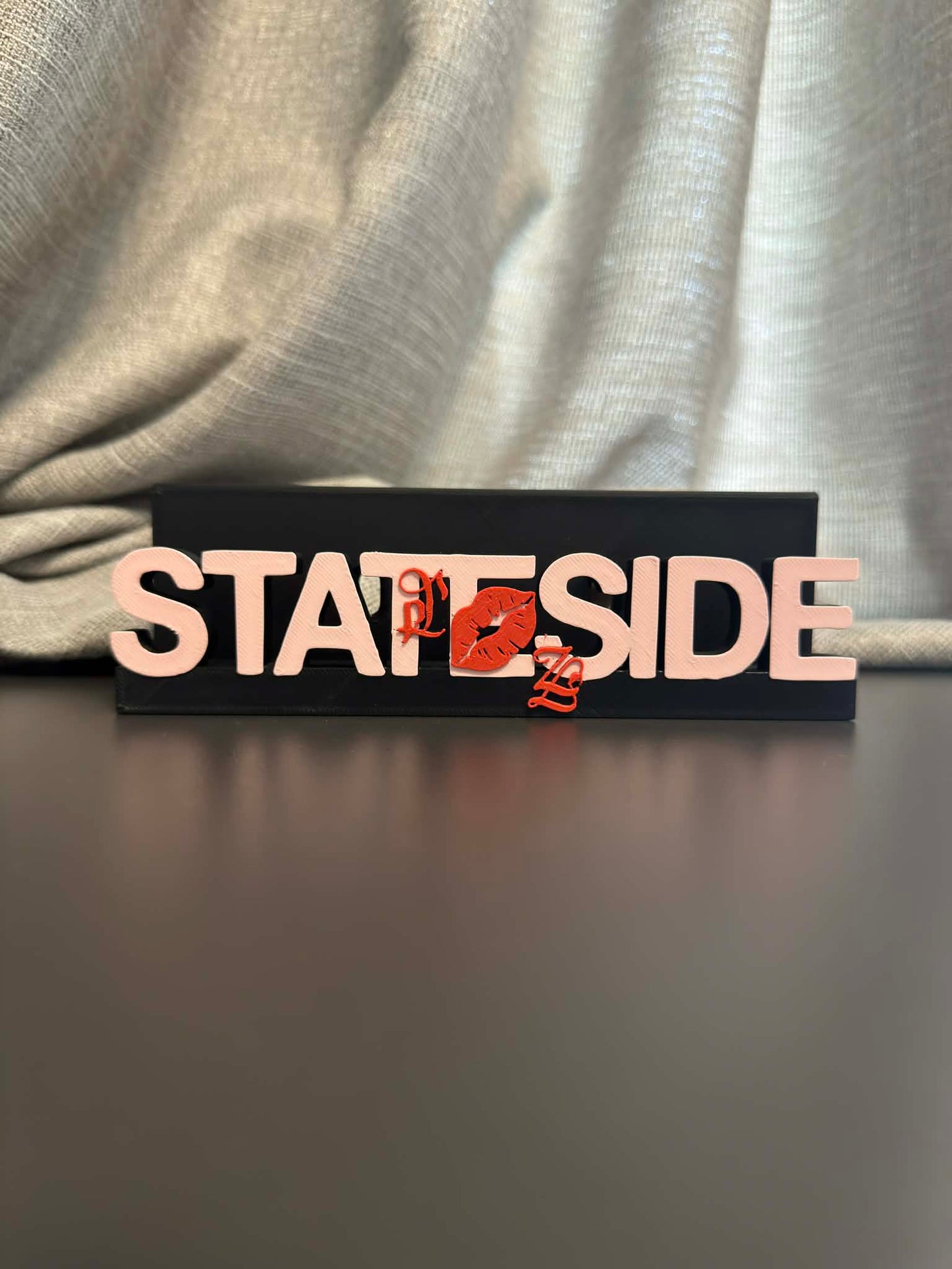 Stateside - PinkPantheress & Zara Larsson (Display Stand)