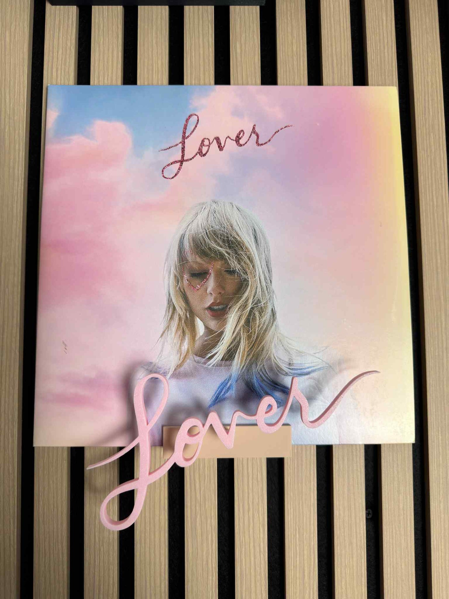 Lover - Taylor Swift (Wall Displayer)