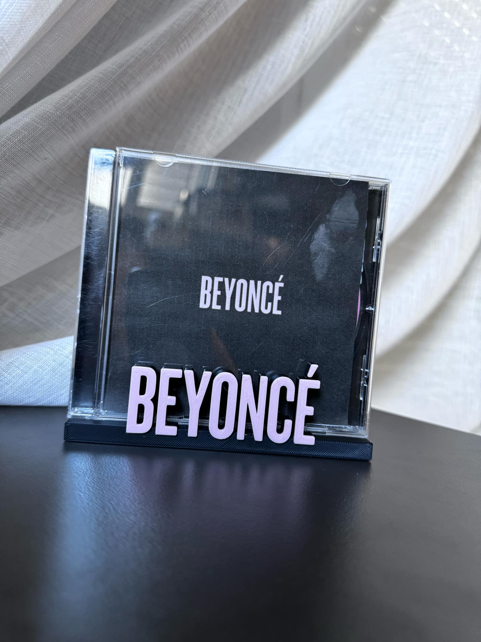 Beyonce - Beyonce (Display Stand) – Stand Groove
