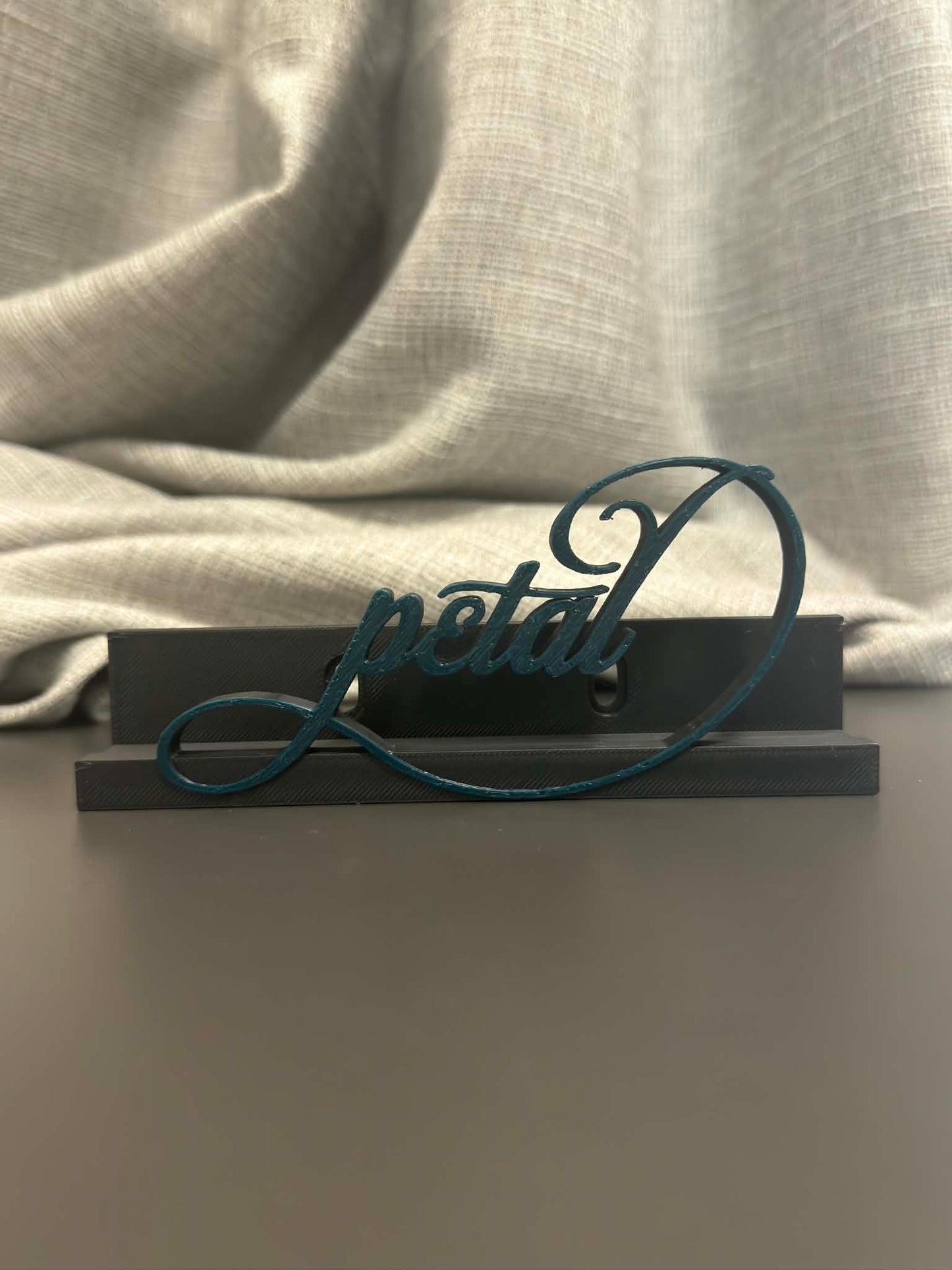 Petal - Ariana Grande (Display Stand)