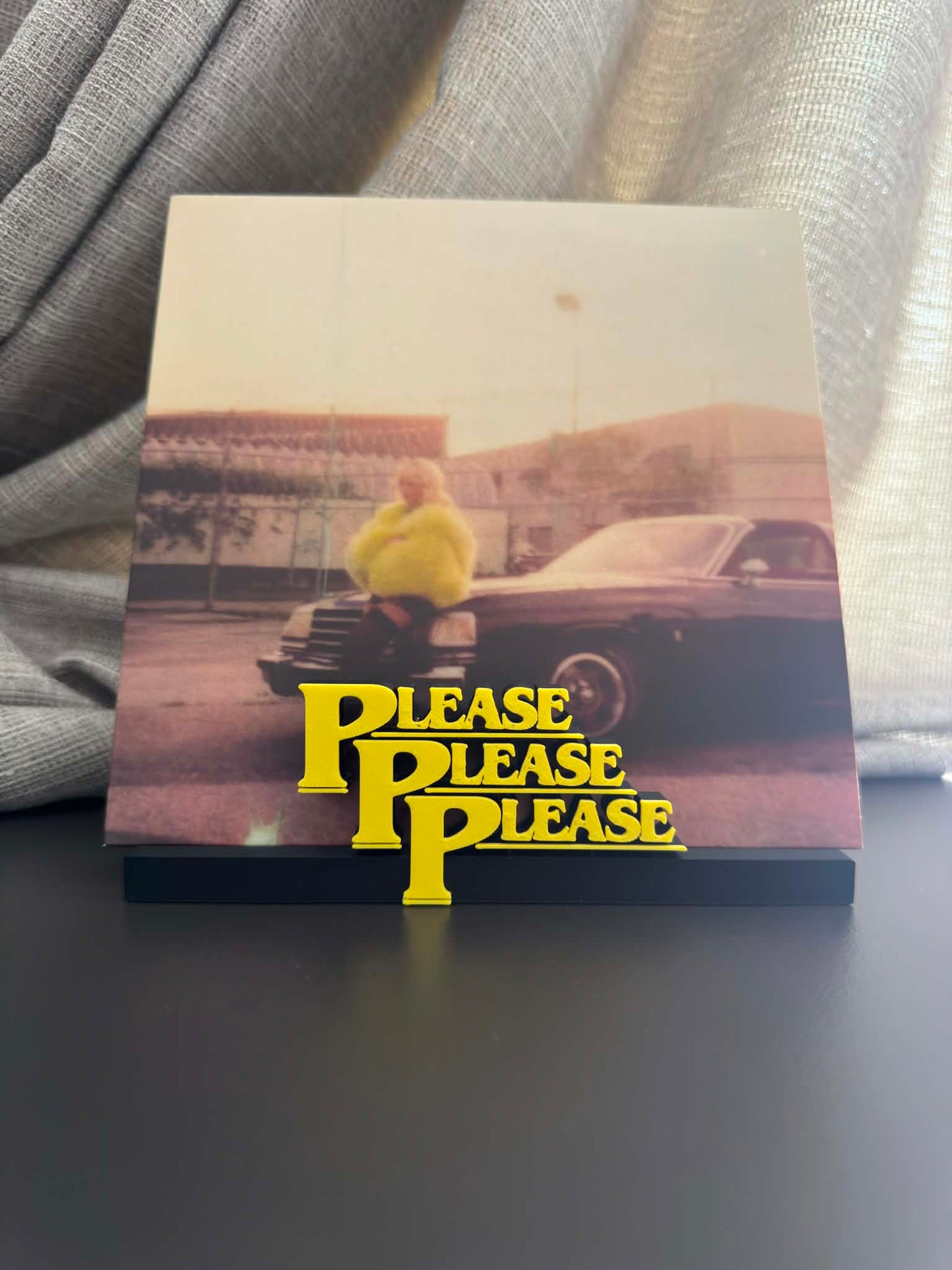 Please Please Please - Sabrina Carpenter (Display Stand)