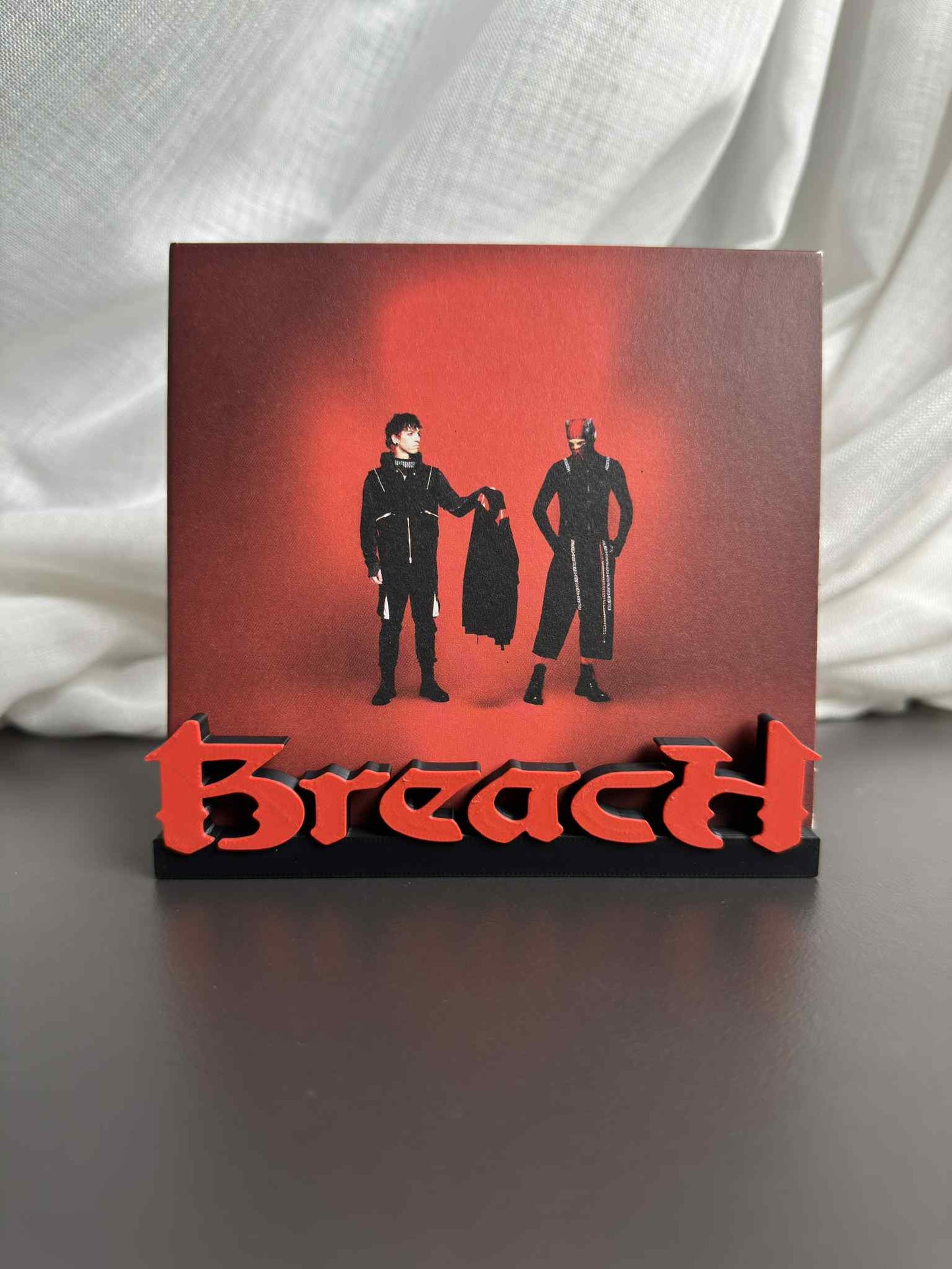 Breach - Twenty One Pilots (Album Display)