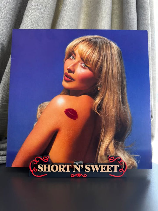 Short N' Sweet - Sabrina Carpenter (Display Stand)