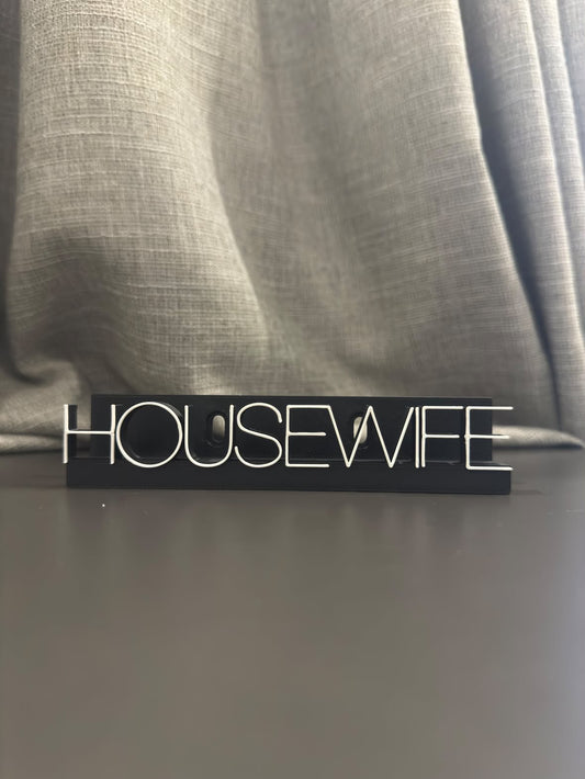 Housewife - Tate Mcrae (Display Stand)