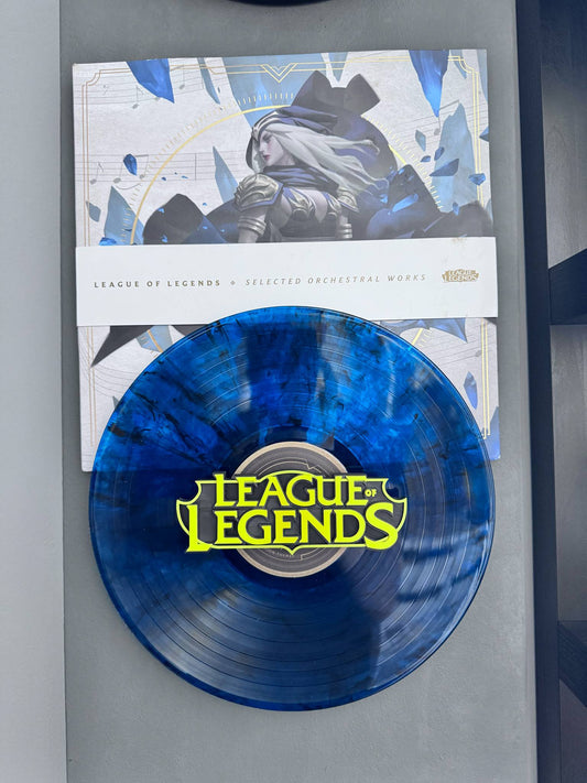 League Of Legends (Wall Displayer)