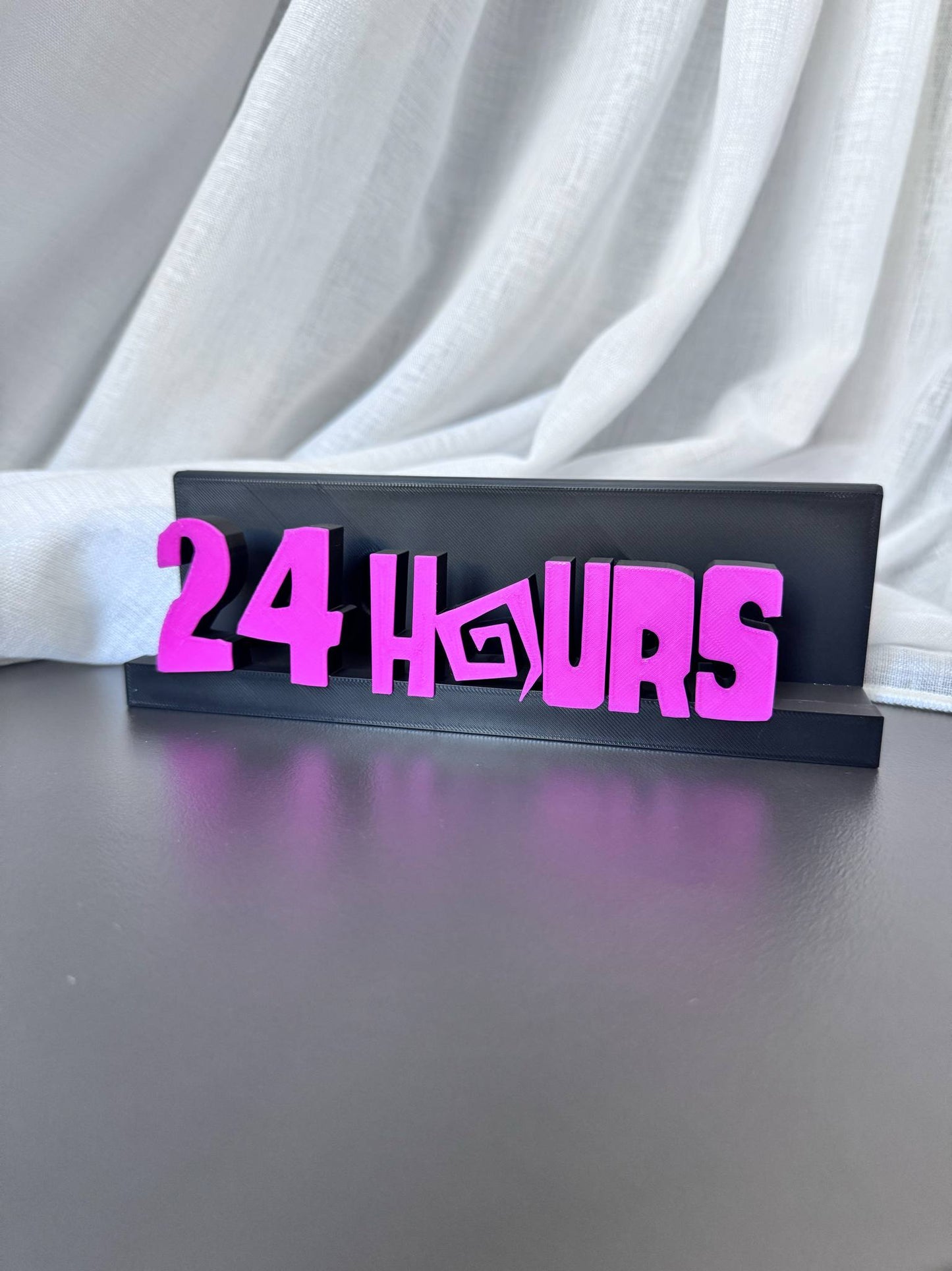 24 Hours - Betty Boo (Display Stand)