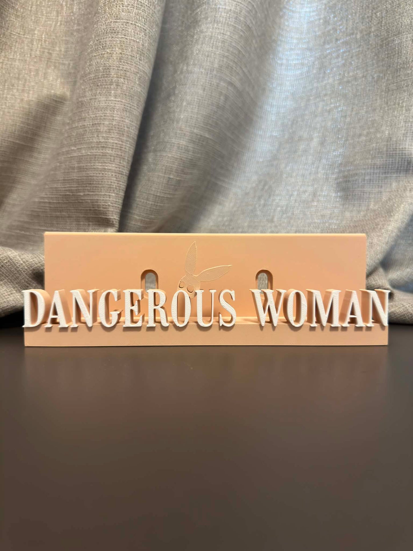 Dangerous Woman - Ariana Grande (Display Stand)