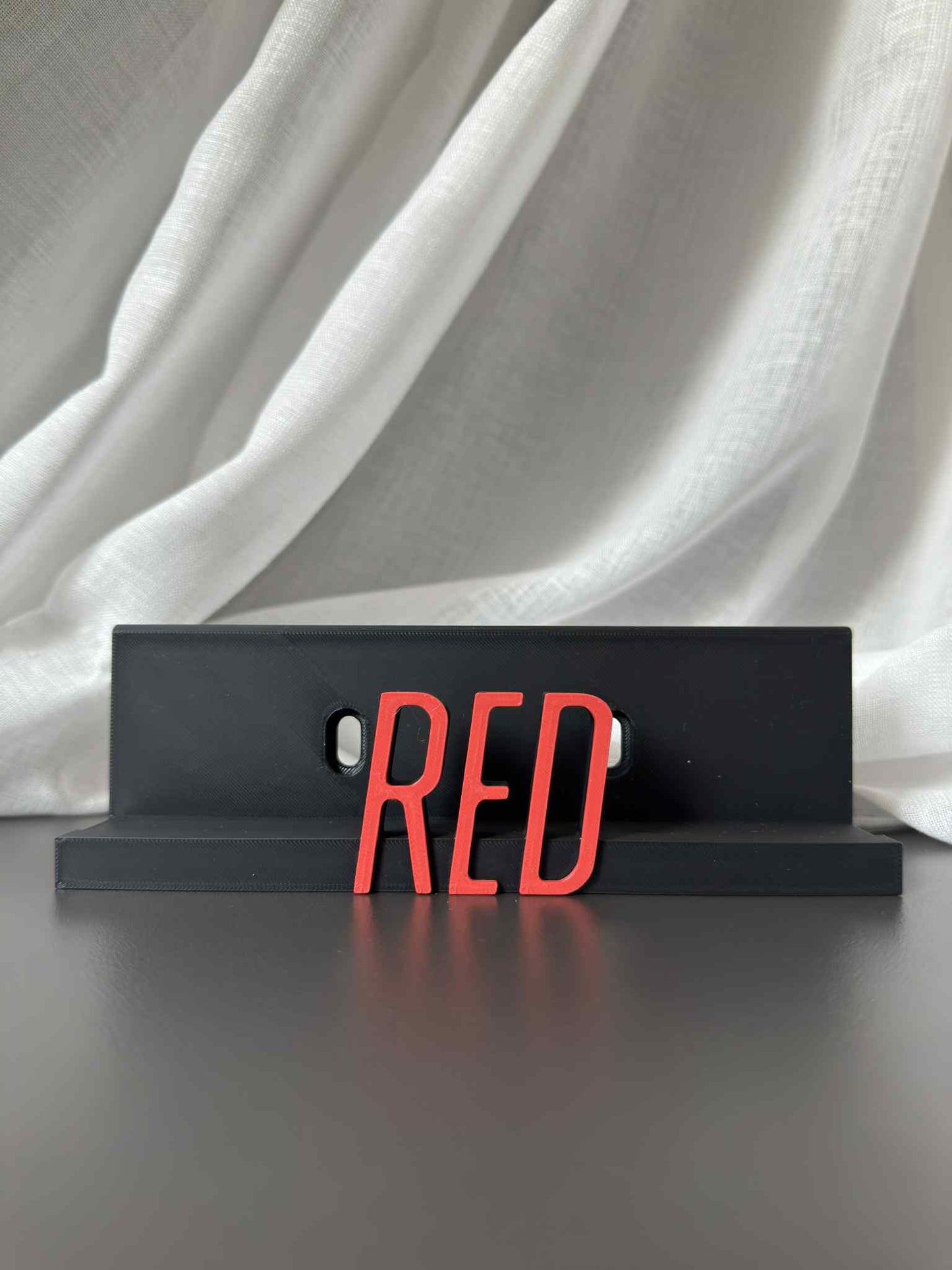 RED - Taylor Swift (Display Stand)