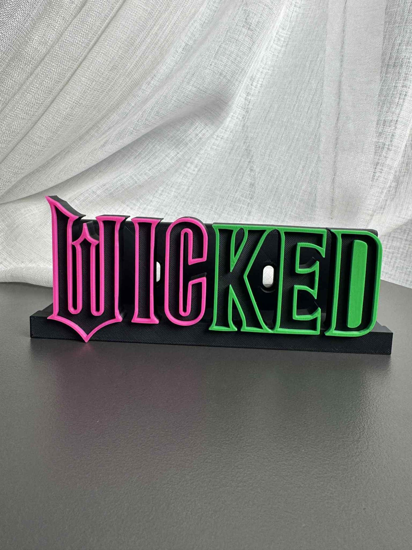 Wicked - Ariana Grande (Display Stand)