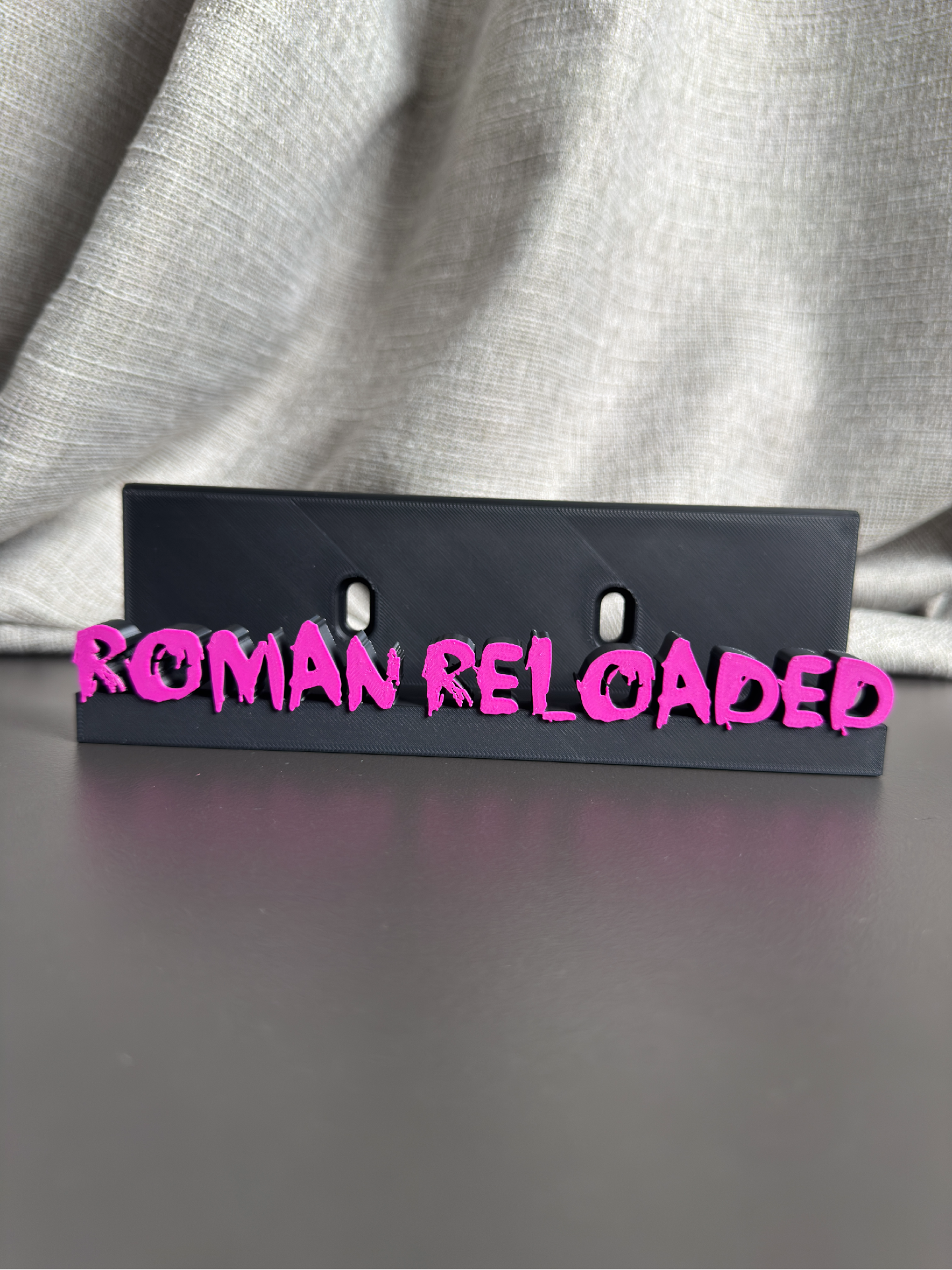 Roman Reloaded - Nicki Minaj (Display Stand)