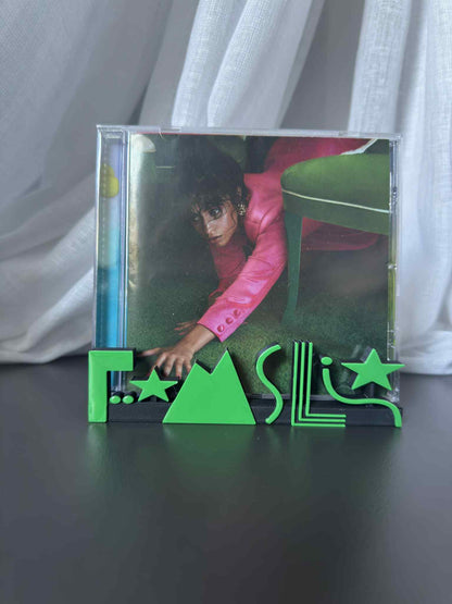 Familia - Camilla Cabello (Display Stand)