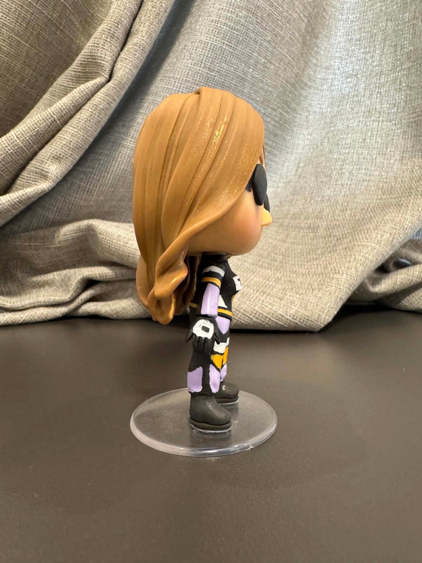 2 Hands Figure