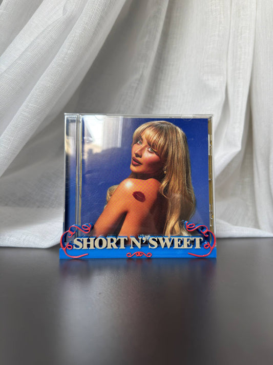 Short N' Sweet - Sabrina Carpenter (Display Stand)