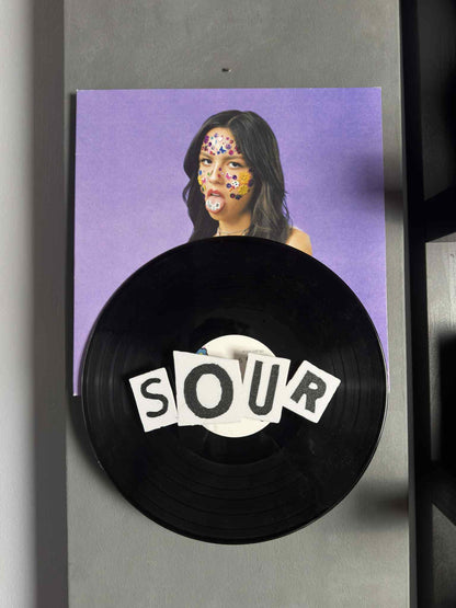 Sour - Olivia Rodrigo (Wall Displayer)