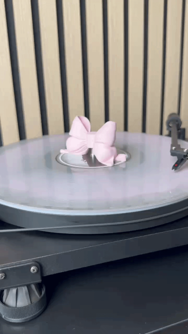 Pink Hair Bow (Vinyl Charm)