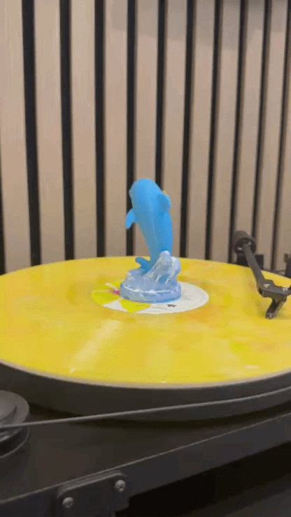 Never Ending Dolphin (Vinyl Charm)