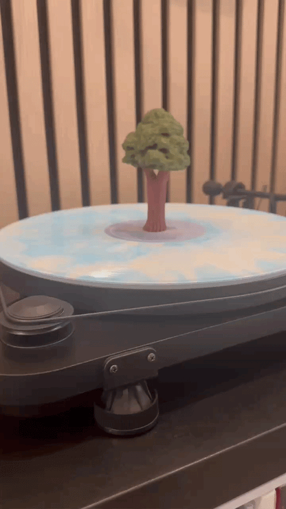 Tree So In Love (Vinyl Charm)