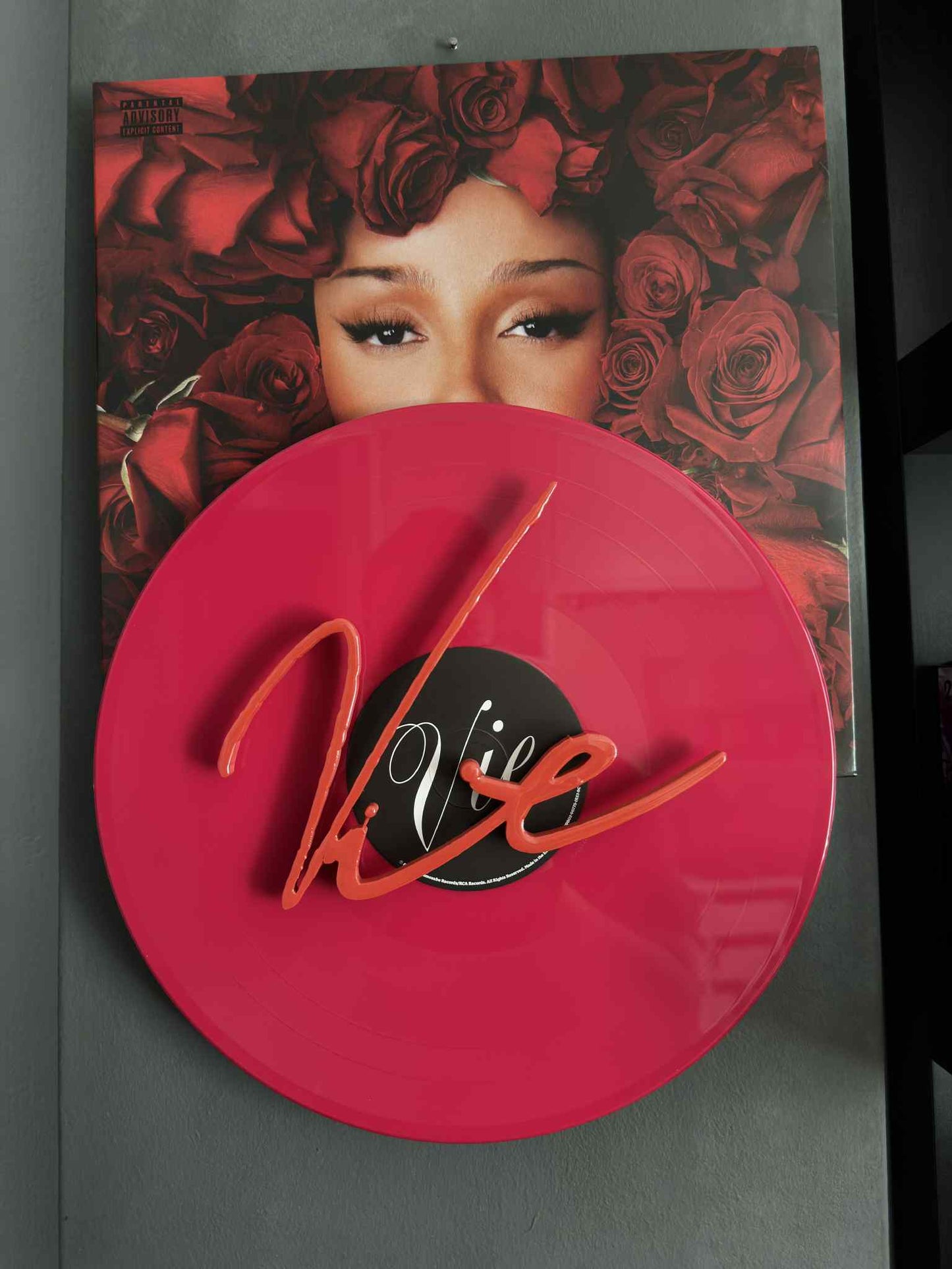 Vie - Doja Cat (Wall Displayer)