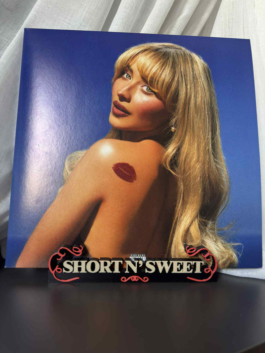 Short N' Sweet - Sabrina Carpenter (Display Stand)
