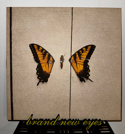 Brand New Eyes - Paramore (Display Stand)