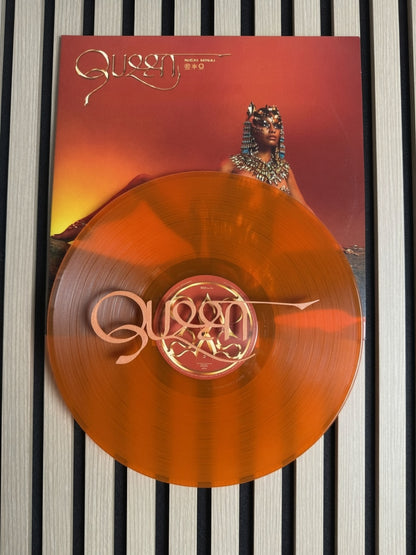 Queen - Nicki Minaj (Wall Displayer)
